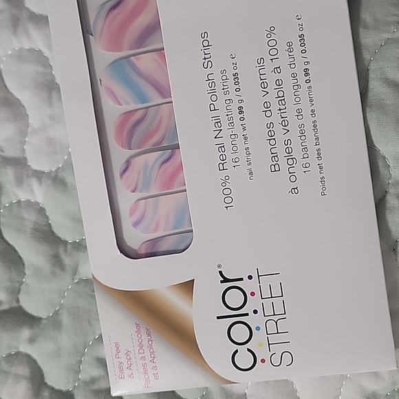 Color street cotton candy swirl - Picture 1 of 3